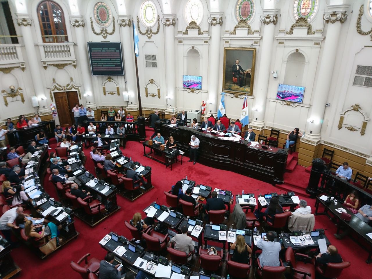 prensa-legislatura-281216-1