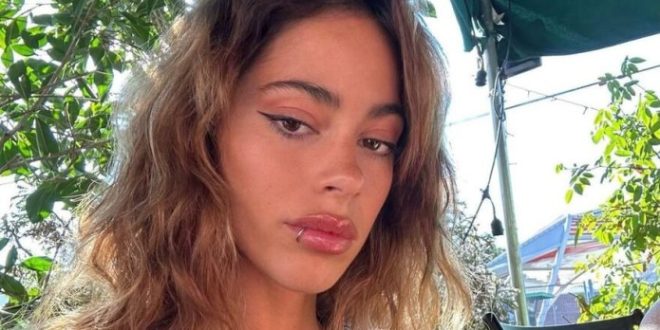 La diminuta trikini de Tini Stoessel que revolucionó las redes