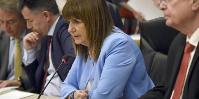 Bullrich advierte sobre riesgo de secuestro para el Sub-20 en Venezuela, pero la AFA confirma la participación