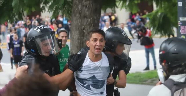 Liberaron a más de 90 manifestantes detenidos tras la represión en el Congreso