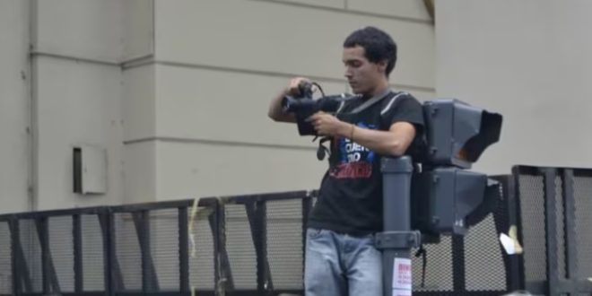 El fotógrafo herido fue un «accidente no previsto» para el Gobierno