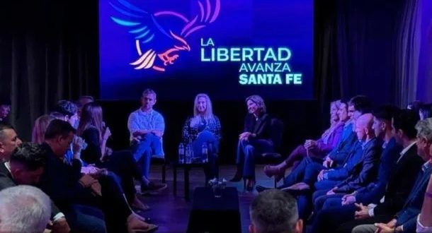 Karina Milei presentó a los candidatos de La Libertad Avanza para Santa Fe