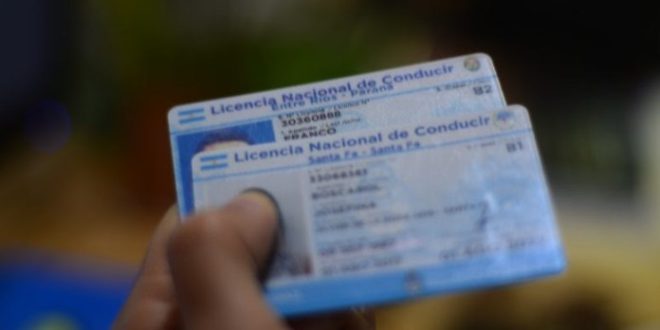 El Gobierno oficializó cambios en la licencia de conducir, VTV y peajes